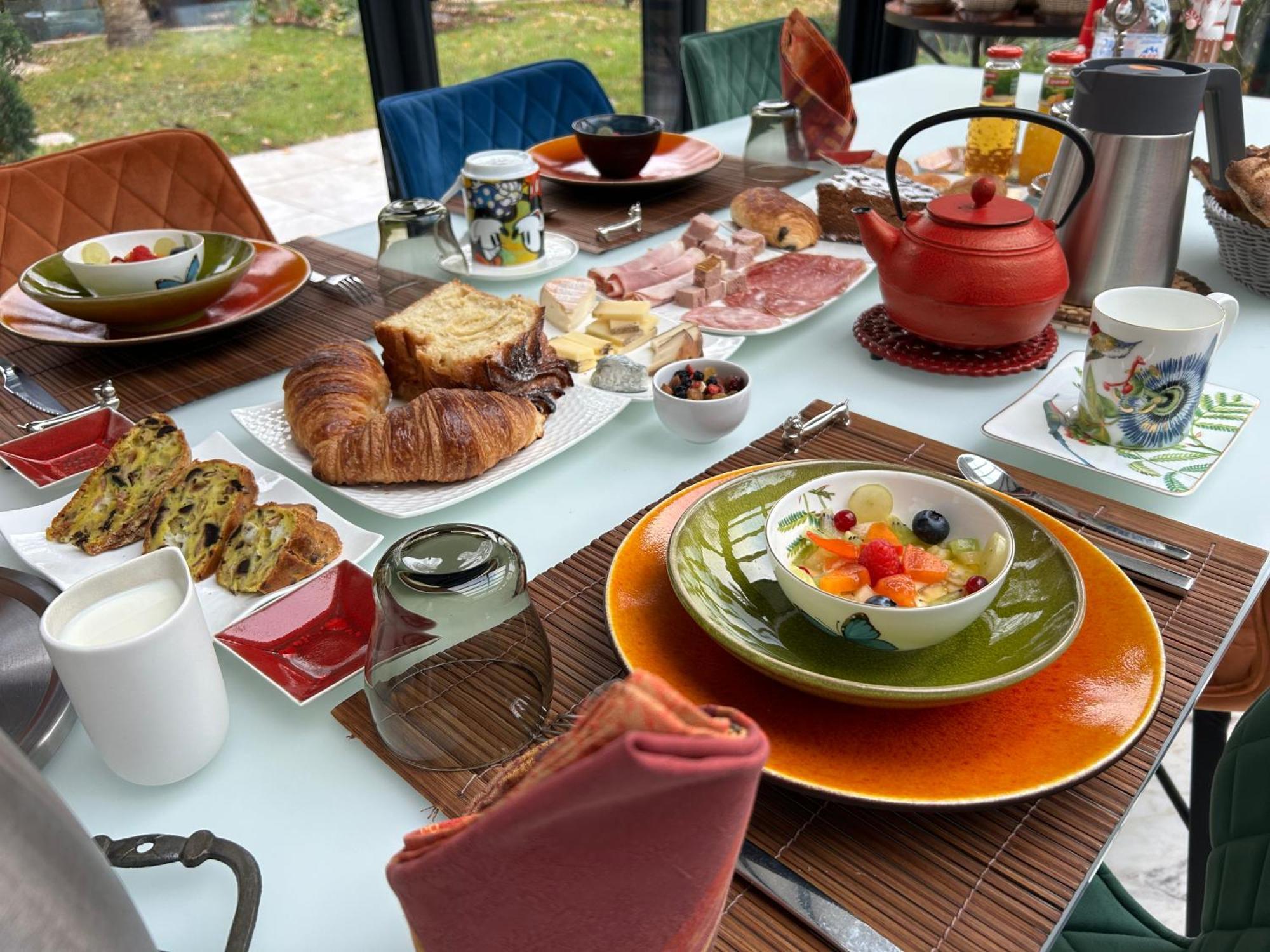 Les Suites Champenoises Tinqueux Dış mekan fotoğraf